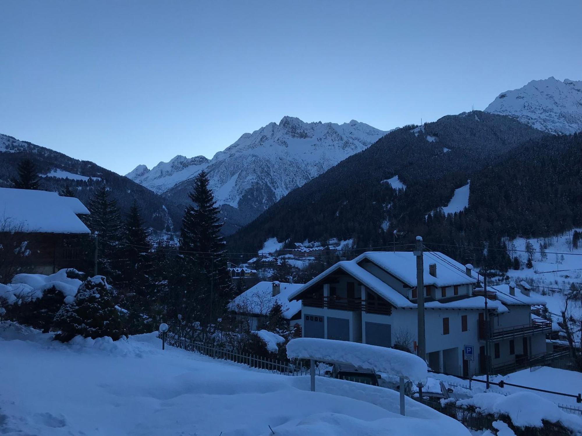 Hotel Garni Sorriso Ponte Di Legno Eksteriør bilde