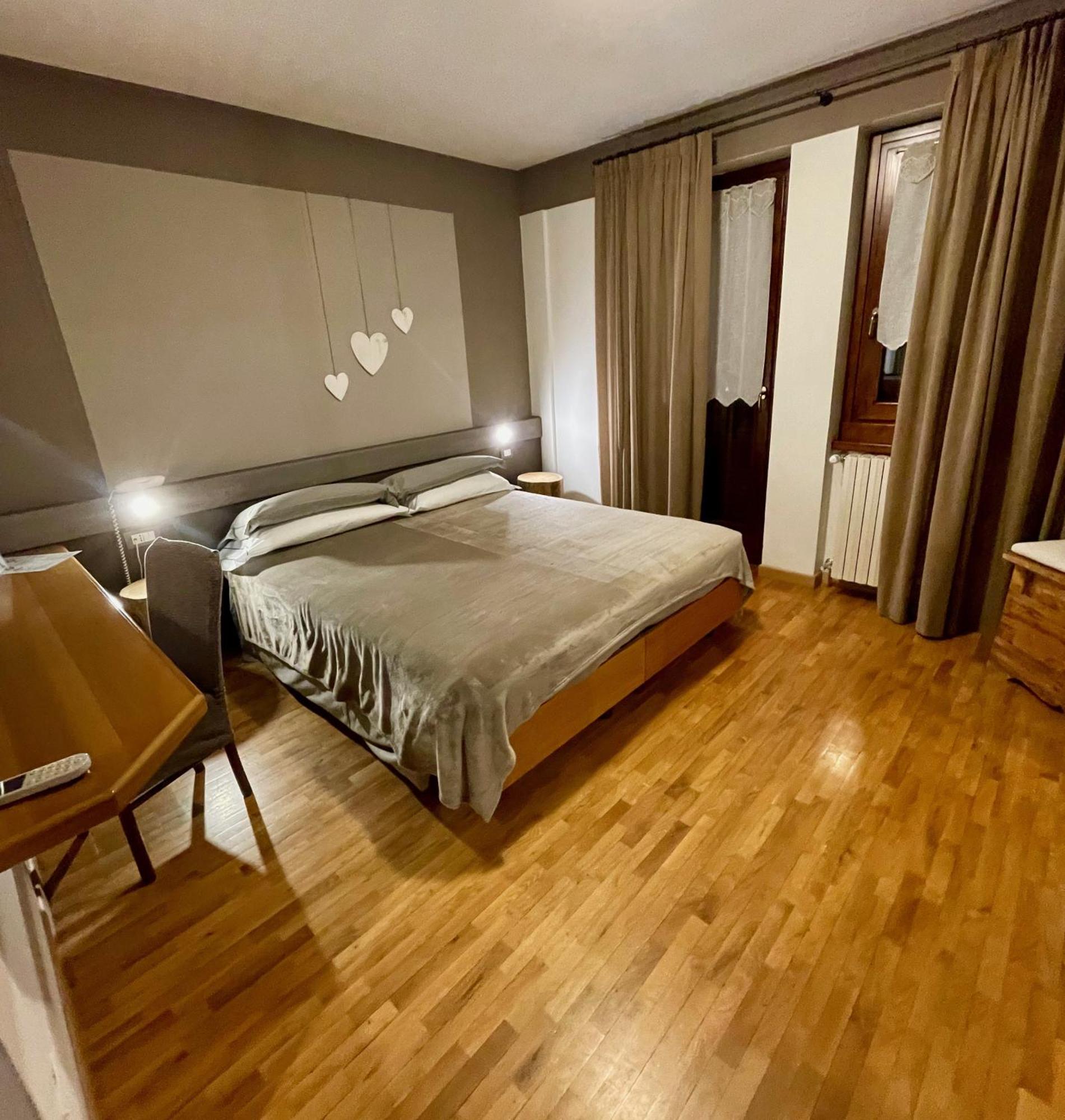 Hotel Garni Sorriso Ponte Di Legno Eksteriør bilde